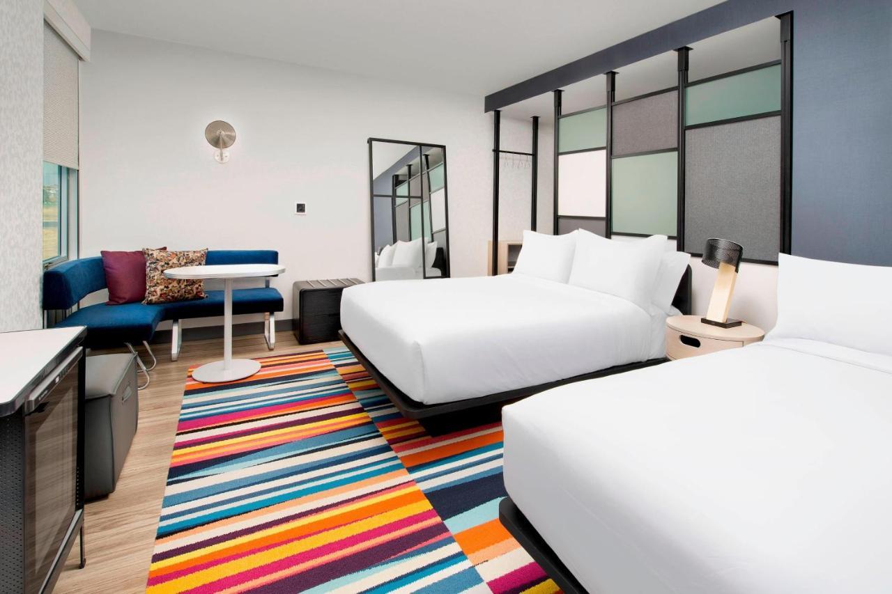 Aloft Omaha West Hotel Exterior photo